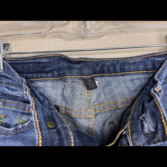 Women’s True Religion Jeans - Picture 6 of 7